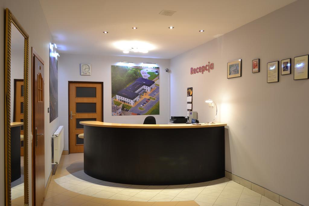 Hotel Sezam Kraczkowa ภายนอก รูปภาพ