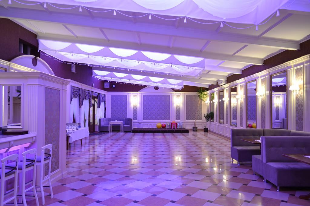 Hotel Sezam Kraczkowa ภายนอก รูปภาพ